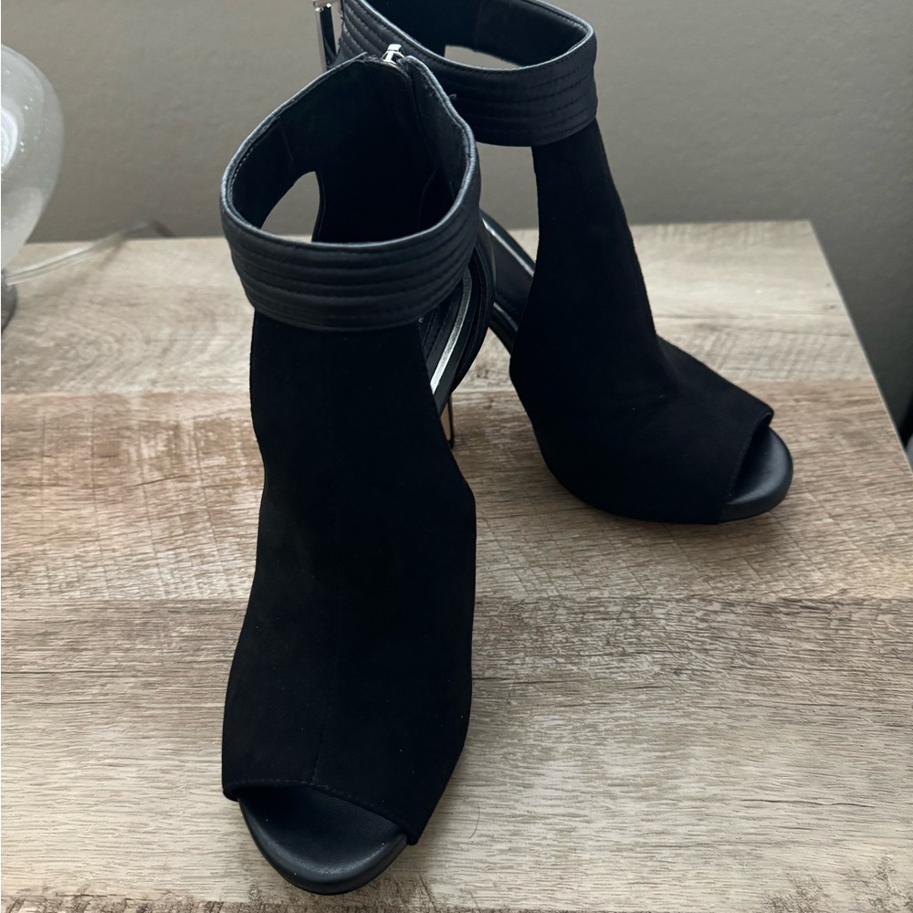 NIB White House Black Market Adley - black suede shoe/bootie. Size 7.